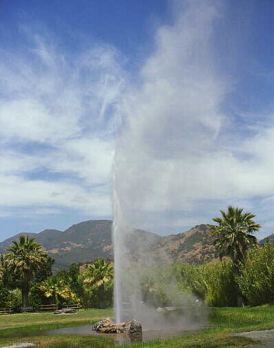 Old Faithful Gyser
